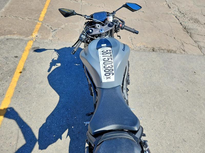 2025 Kawasaki Ninja VIN JKBZXJJ18SA017390 COPART salvage auction — FRONT END, Co - Salvage Title, sold $3,900 on 2026-07-22 (photo 6)