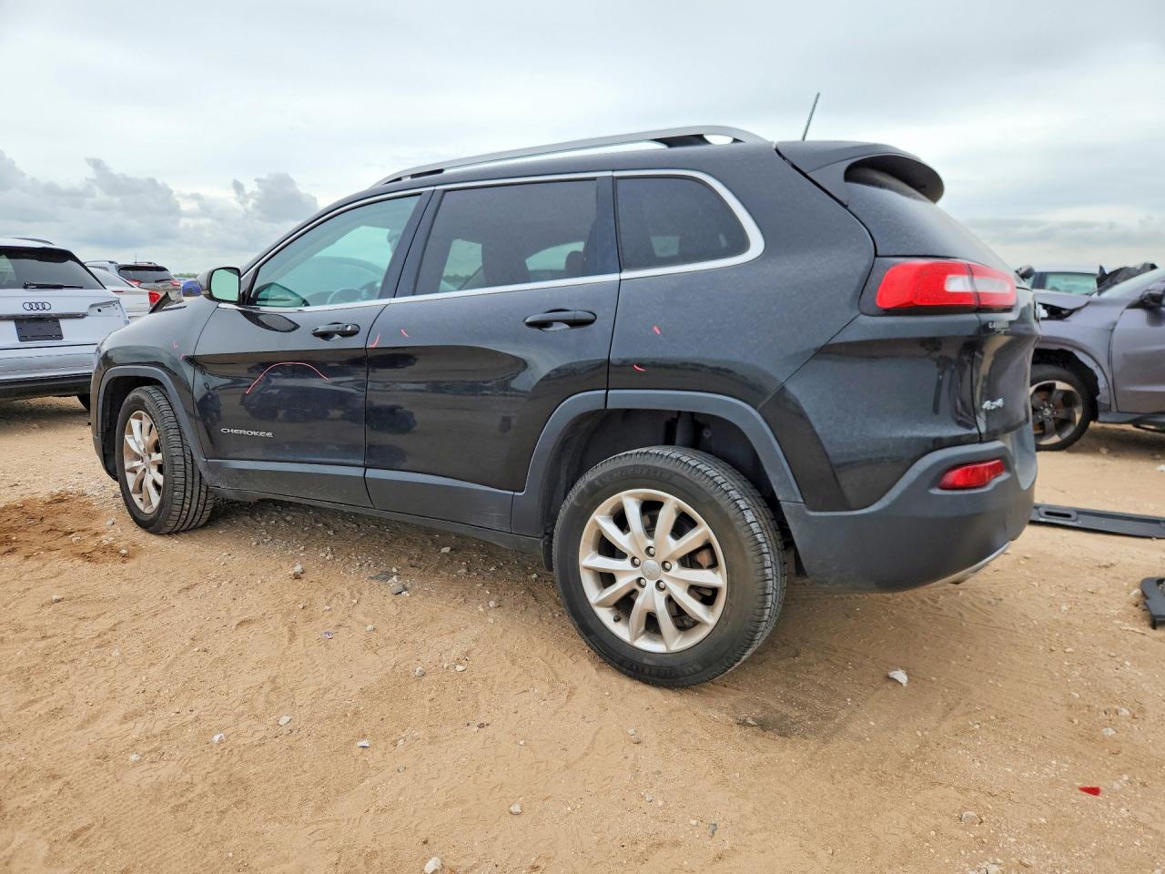 2016 Jeep Cherokee VIN 1C4PJMDB8GW295547 COPART salvage auction — Undercarriage, CO - SALVAGE TITLE, sold $2,700 on 2026-07-09 (photo 2)