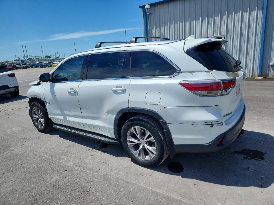 2015 Toyota Highlander VIN 5TDKKRFH4FS064486 COPART salvage auction — FRONT END, Ok - Cert Of Title-Salvage, sold $5,400 on 2026-07-15 (photo 2)