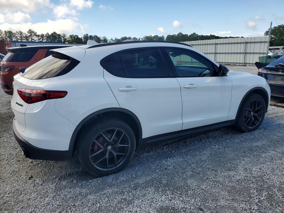 2020 Alfa romeo Stelvio VIN ZASPAJAN6L7C74852 COPART salvage auction — MINOR DENT/SCRATCHES, Ga - Certificate Of Title, sold $7,400 on 2026-07-20 (photo 3)