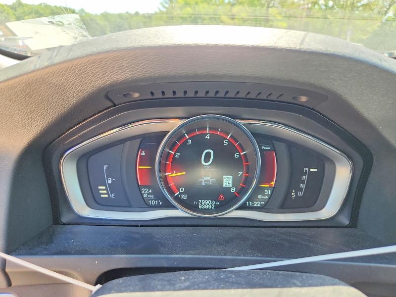 2016 Volvo V60 VIN YV140MEM8G1305135 COPART salvage auction — FRONT END, Nc - Salvage Certificate Of Title, sold $325 on 2026-07-17 (photo 9)