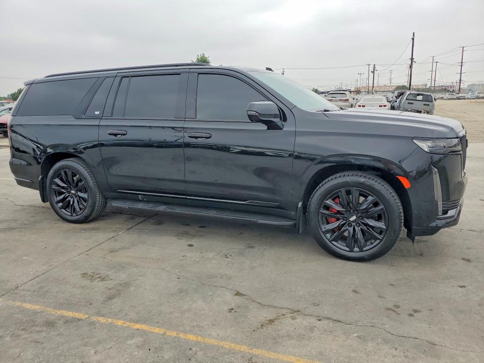 2021 Cadillac Escalade VIN 1GYS4RKL4MR478362 COPART salvage auction — MINOR DENT/SCRATCHES, Ny - Mv-907A Salvage Certificate, sold $35,750 on 2026-07-06 (photo 4)