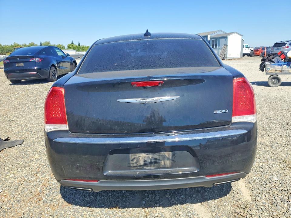 2017 Chrysler 300 VIN 2C3CCAAG2HH552357 COPART salvage auction — FRONT END, Ca - Salvage Certificate, sold $575 on 2026-07-09 (photo 6)