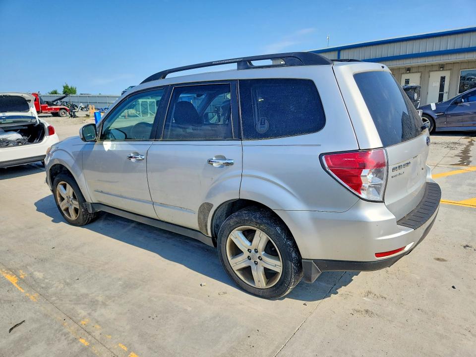 2010 Subaru Forester VIN JF2SH6CCXAH720551 COPART salvage auction — MINOR DENT/SCRATCHES, Mt - Certificate Of Title, sold $375 on 2026-07-23 (photo 2)