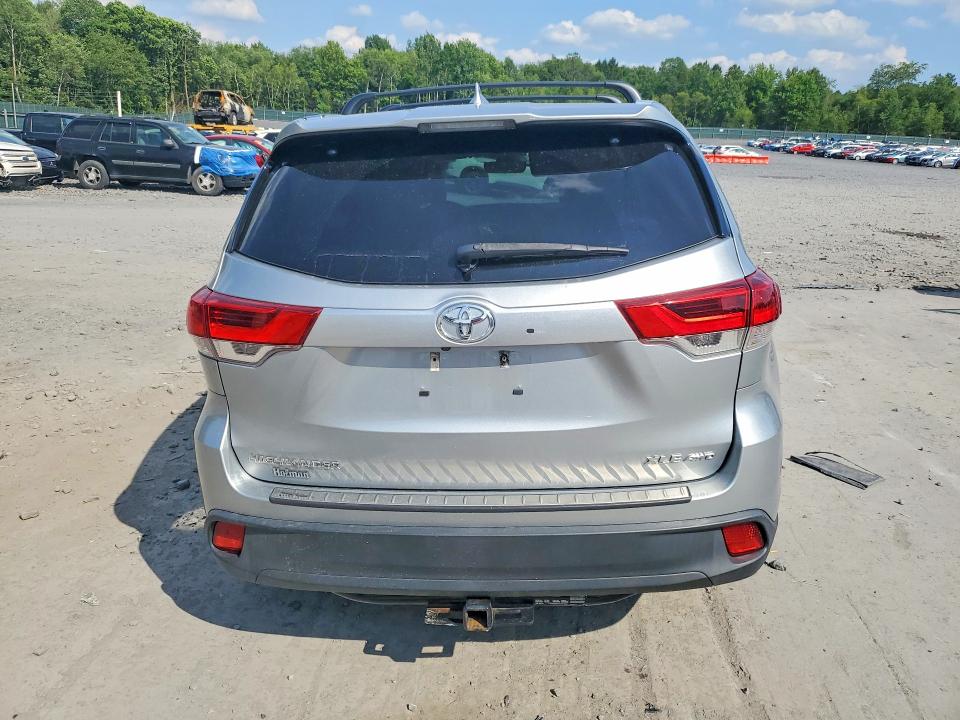 2017 Toyota Highlander VIN 5TDJZRFH7HS457862 COPART salvage auction — UNDERCARRIAGE, Pa - Certificate Of Salvage, sold $5,700 on 2026-07-15 (photo 6)