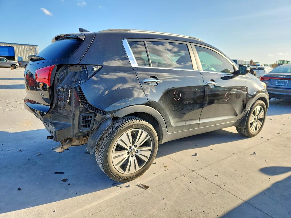 2014 Kia Sportage VIN KNDPC3AC2E7575117 COPART salvage auction — REAR END, Tx - Salvage Vehicle Title, sold $2,200 on 2026-07-17 (photo 3)