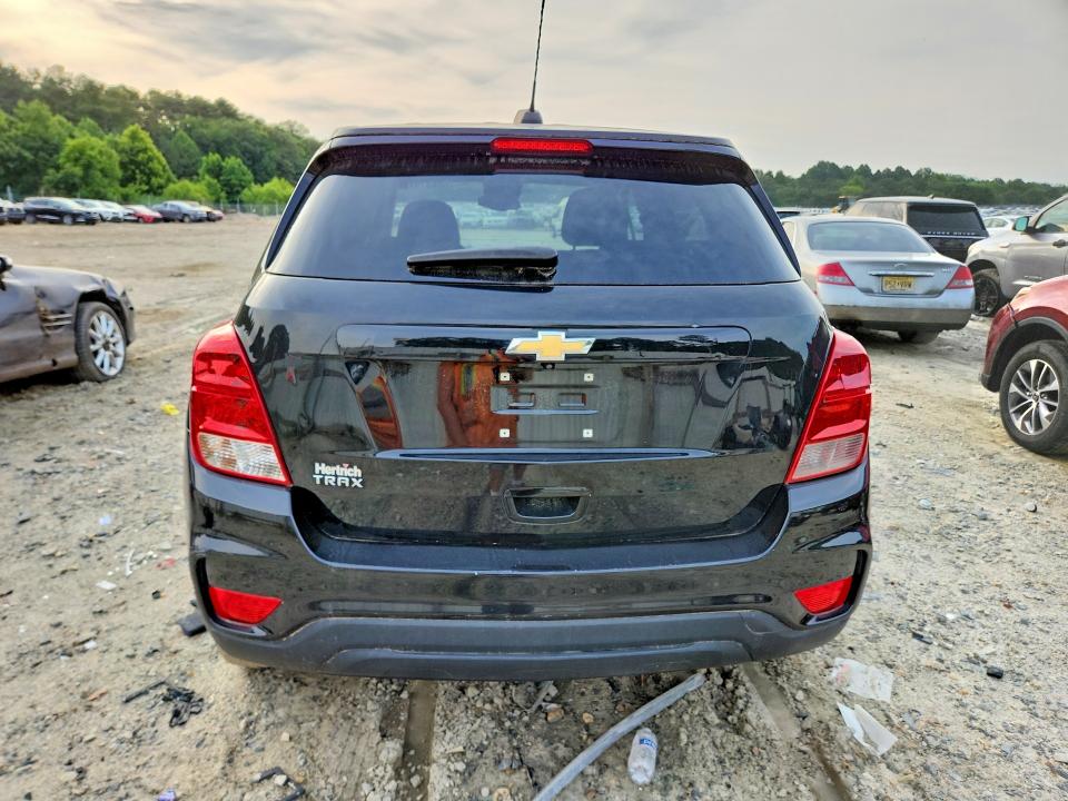 2020 Chevrolet Trax VIN KL7CJKSB2LB333598 COPART salvage auction — NORMAL WEAR, Pa - Cert Of Title, sold $3,100 on 2026-07-28 (photo 6)