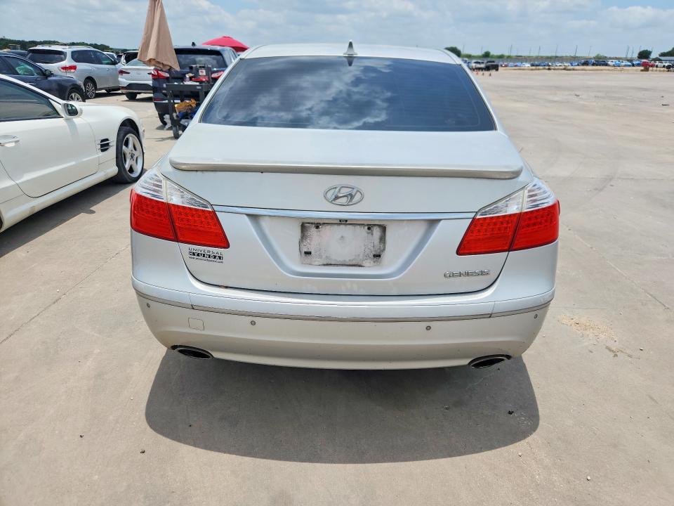 2011 Hyundai Genesis VIN KMHGC4DE4BU122905 COPART salvage auction — FRONT END, Tx - Salvage Vehicle Title, sold $700 on 2026-07-27 (photo 6)