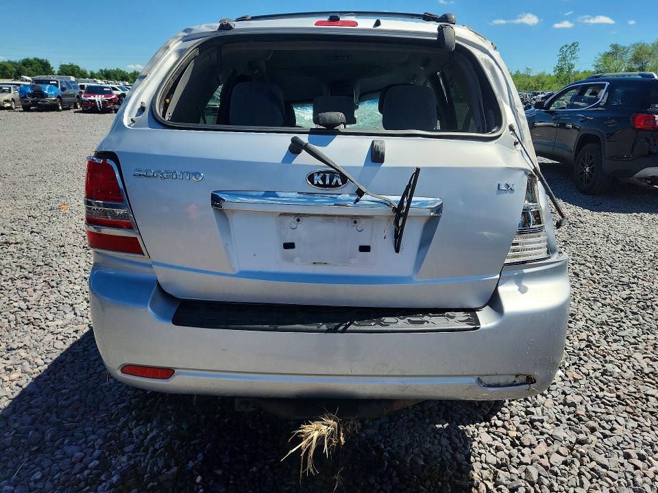 2007 Kia Sorento VIN KNDJC736275700619 COPART salvage auction — ROLLOVER, IL - JUNKING CERT OF A VEHICLE, sold $175 on 2026-07-13 (photo 6)