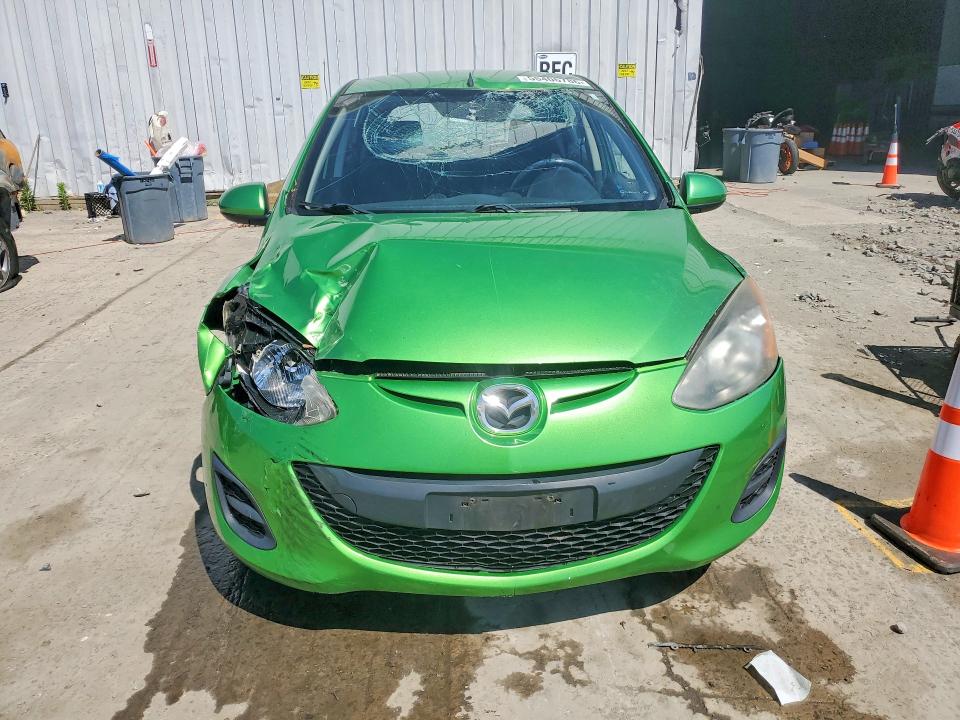 2011 Mazda 2 VIN JM1DE1HZ3B0105145 COPART salvage auction — FRONT END, Nj - Cert Of Title-Salvage, sold $675 on 2026-07-15 (photo 5)