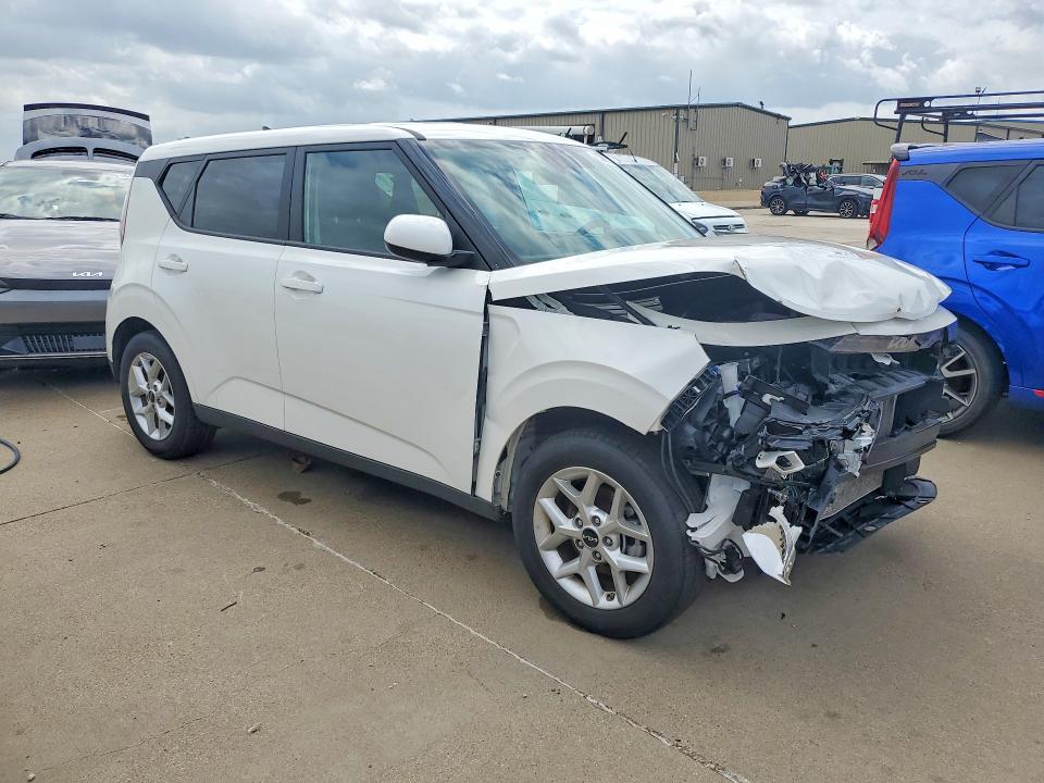 2025 Kia Soul VIN KNDJ23AU3S7944354 COPART salvage auction — FRONT END, Tx - Salvage Vehicle Title, sold $4,050 on 2026-07-20 (photo 4)