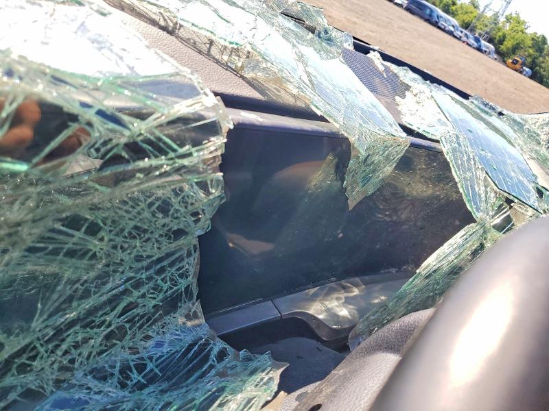 2025 Kia Telluride VIN 5XYP6DGC0SG594218 COPART salvage auction — ROLLOVER, Co - Non-Repairable Cert Of Title, sold $7,300 on 2026-07-29 (photo 9)