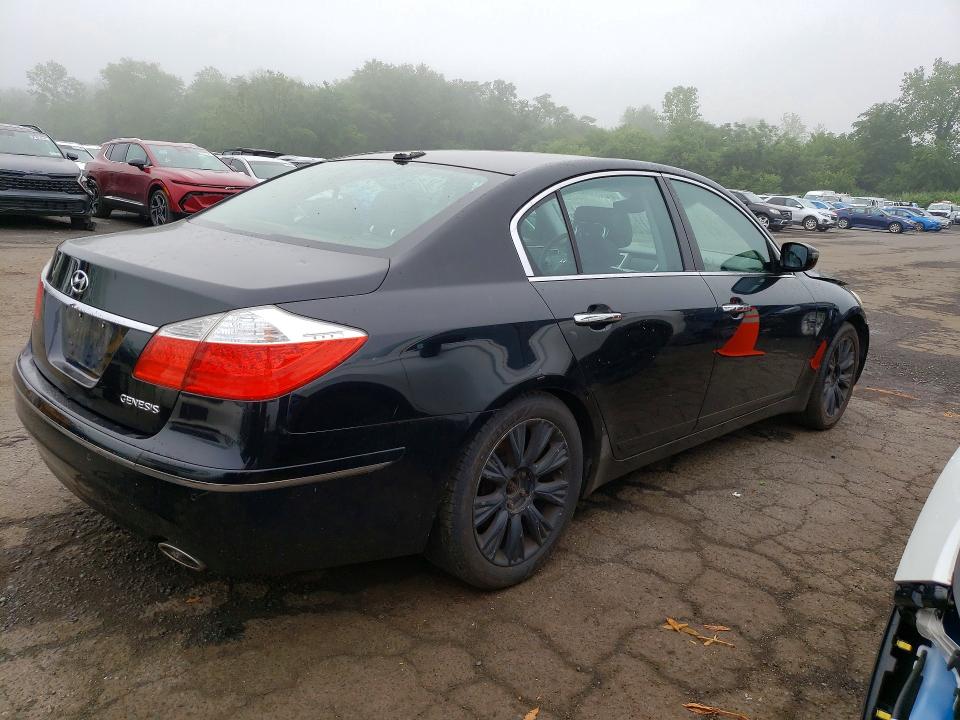 2009 Hyundai Genesis VIN KMHGC46E09U030391 COPART salvage auction — NORMAL WEAR, CT - CERTIFICATE OF TITLE, sold $475 on 2026-07-02 (photo 3)