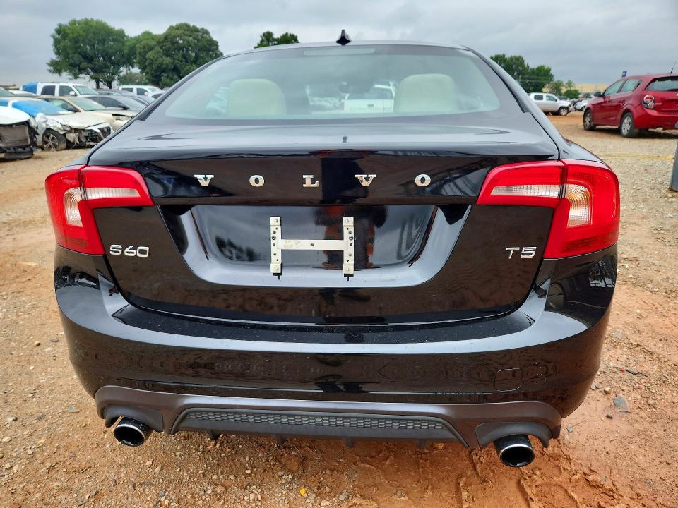 2017 Volvo S60 VIN YV126MFL3H2422094 COPART salvage auction — SIDE, Al - Cert Of Title-Salvage Title, sold $1,650 on 2026-07-08 (photo 6)