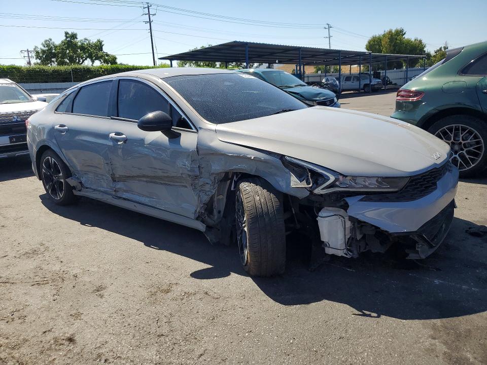 2022 Kia K5 VIN 5XXG64J2XNG150806 COPART salvage auction — SIDE, Ca - Salvage Certificate, sold $70 on 2026-07-30 (photo 4)