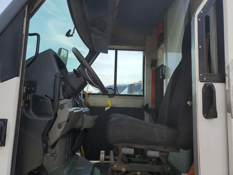 2018 Isuzu Npr VIN JALB4T172J7W00617 COPART salvage auction — MINOR DENT/SCRATCHES, Ny - Certificate Of Title (P), sold $3,900 on 2026-07-20 (photo 7)