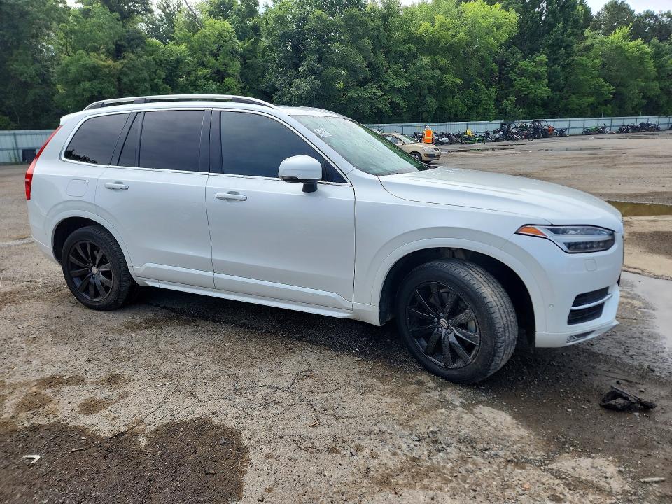 2018 Volvo Xc90 VIN YV4A22PK1J1195469 COPART salvage auction — NORMAL WEAR, Salvage Title, sold $1,900 on 2026-07-30 (photo 4)
