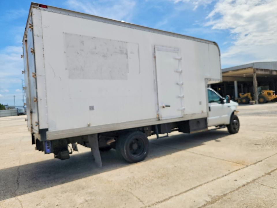 2003 Ford F-550 VIN 1FDAF56S23EB61025 COPART salvage auction — FRONT END, La - Cert Of Title-Salvage, sold $80 on 2026-07-08 (photo 3)