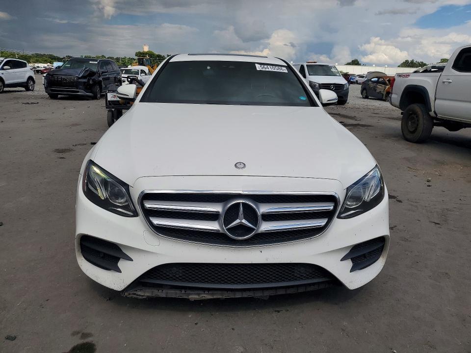 2017 Mercedes-benz E-klasse VIN WDDZF4JB1HA204766 COPART salvage auction — REAR END, Fl - Cert Of Title Slvg Rebuildable, sold $6,200 on 2026-08-03 (photo 5)