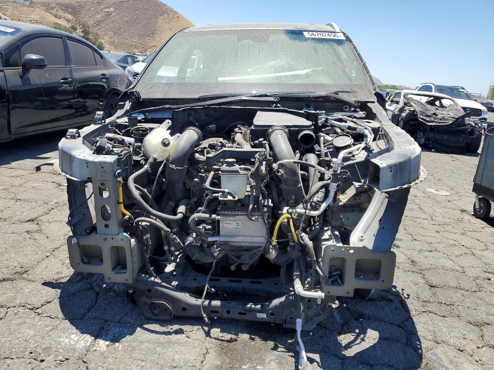 2022 Genesis Gv80 VIN KMUHCESC7NU076732 COPART salvage auction — STRIPPED, In - Cert Of Title-Salvage Title, sold $175 on 2026-07-27 (photo 5)