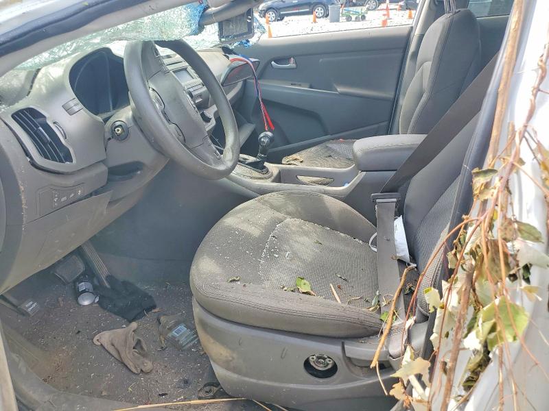 2016 Kia Sportage VIN KNDPB3AC7G7806499 COPART salvage auction — ROLLOVER, Nc - Salvage Certificate Of Title, sold $150 on 2026-07-22 (photo 7)