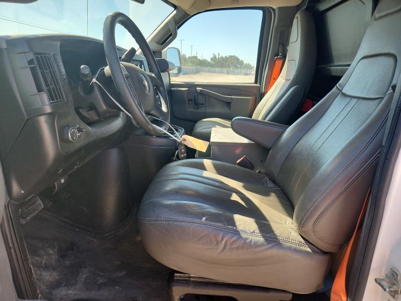 2019 Chevrolet Express 2500 VIN 1GCWGAFP9K1221416 COPART salvage auction — MINOR DENT/SCRATCHES, Ca - Dis/Dlr/Exp Only Clean Title, sold $10,800 on 2026-07-07 (photo 7)