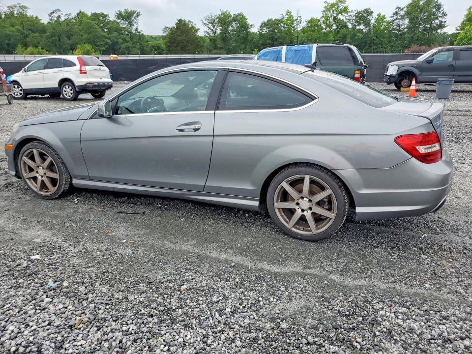 2013 Mercedes-benz C-klasse VIN WDDGJ4HB5DG069830 COPART salvage auction — FRONT END, Sc - Cert Of Title-Salvage, sold $1,100 on 2026-07-13 (photo 2)