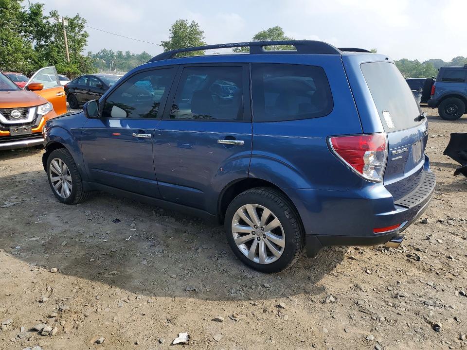 2013 Subaru Forester VIN JF2SHADC1DH441611 COPART salvage auction — FRONT END, Md - Cert Of Salvage > 75% Damage, sold $550 on 2026-07-28 (photo 2)