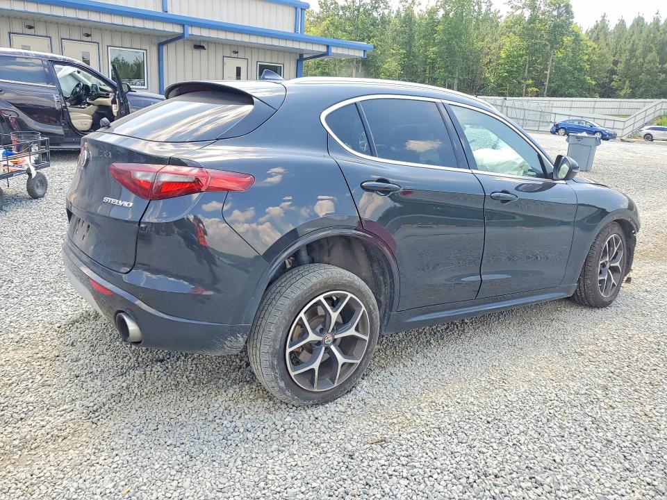 2021 Alfa romeo Stelvio VIN ZASPAKBNXM7D17448 COPART salvage auction — FRONT END, NC - SALVAGE CERTIFICATE OF TITLE, sold $300 on 2026-07-30 (photo 3)