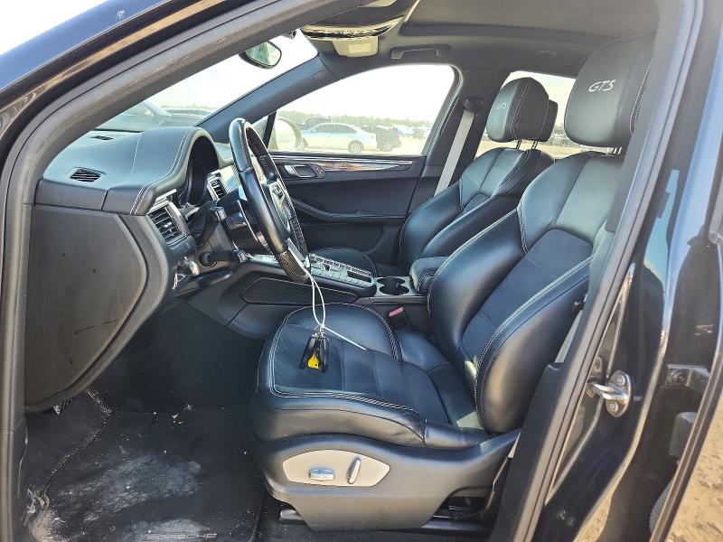 2018 Porsche VIN WP1AG2A57JLB60185 COPART salvage auction — NORMAL WEAR, FL - CERTIFICATE OF TITLE, sold $9,400 on 2026-07-31 (photo 7)