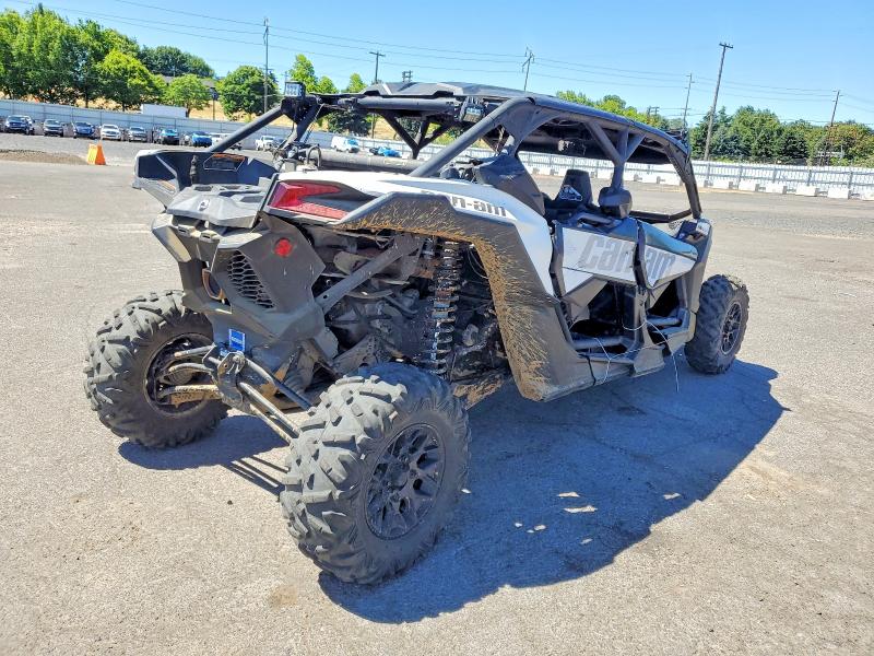 2020 Can-am Maverick x3 VIN 3JBVMAY42LK001299 COPART salvage auction — ROLLOVER, Or - Salvage Title Certificate, sold $9,100 on 2026-08-06 (photo 4)