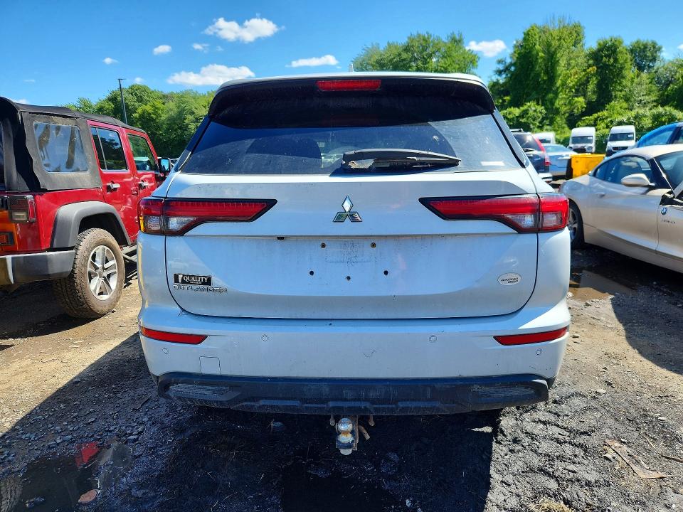 2022 Mitsubishi Outlander VIN JA4J4TA8XNZ023460 COPART salvage auction — FRONT END, Vt - Certificate Of Title, sold $450 on 2026-07-28 (photo 6)