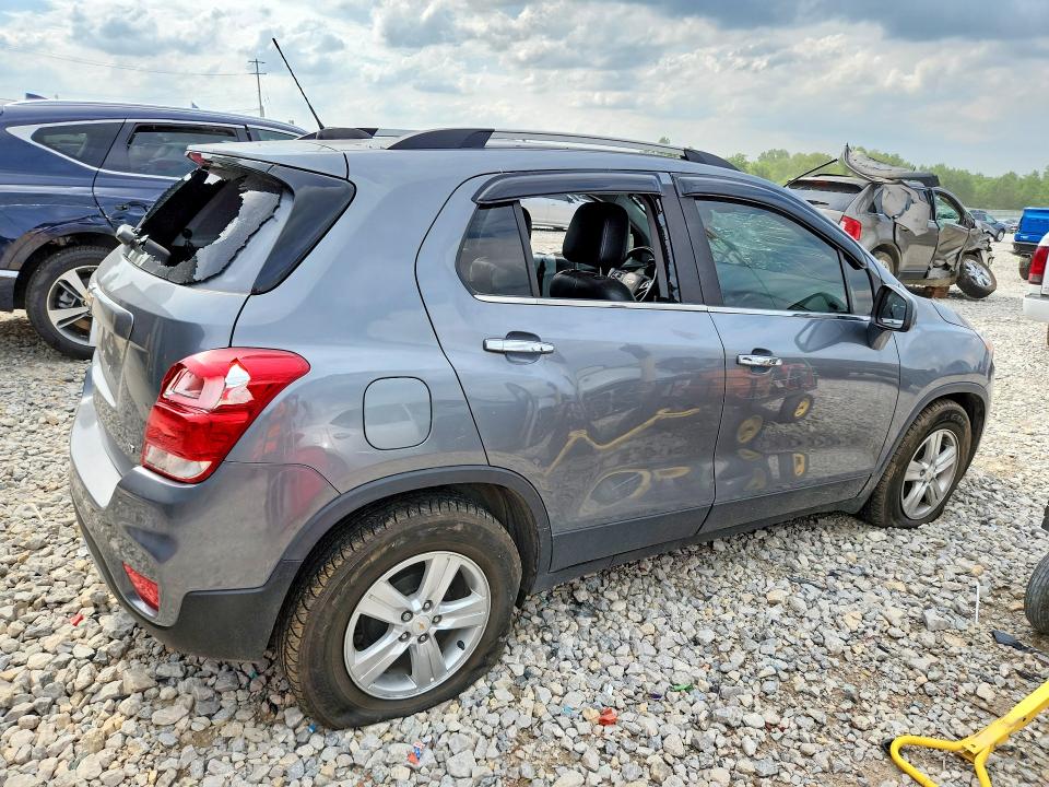 2019 Chevrolet Trax VIN KL7CJLSB5KB946903 COPART salvage auction — VANDALISM, Mi - Certificate Of Title, sold $175 on 2026-07-23 (photo 3)