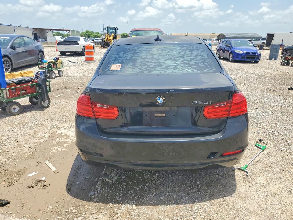 2014 BMW 3er VIN WBA3B1G52ENS80509 COPART salvage auction — MINOR DENT/SCRATCHES, Tx - Certificate Of Title (P), sold $3,000 on 2026-07-30 (photo 6)