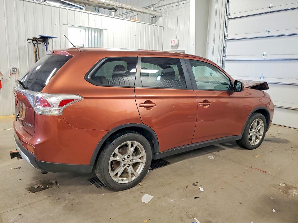 2015 Mitsubishi Outlander VIN JA4AD3A3XFZ009810 COPART salvage auction — FRONT END, Mn - Cert Of Title-Salvage, sold $575 on 2026-07-09 (photo 3)