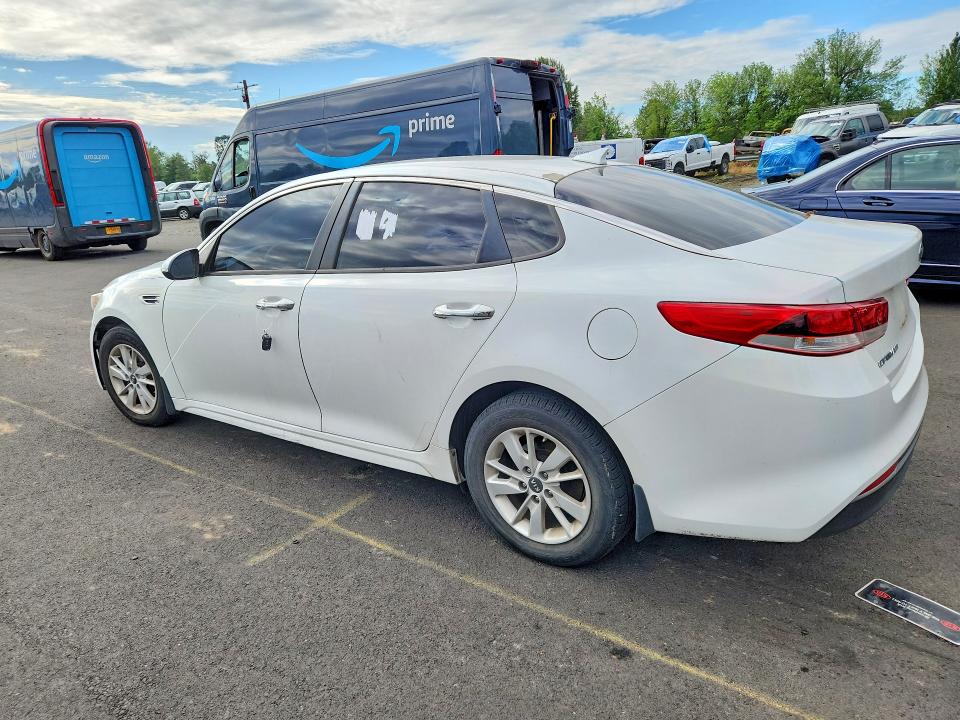 2016 Kia Optima VIN 5XXGT4L39GG038449 COPART salvage auction — MECHANICAL, Or - Cert Of Title-Reconstructed, sold $600 on 2026-07-13 (photo 2)