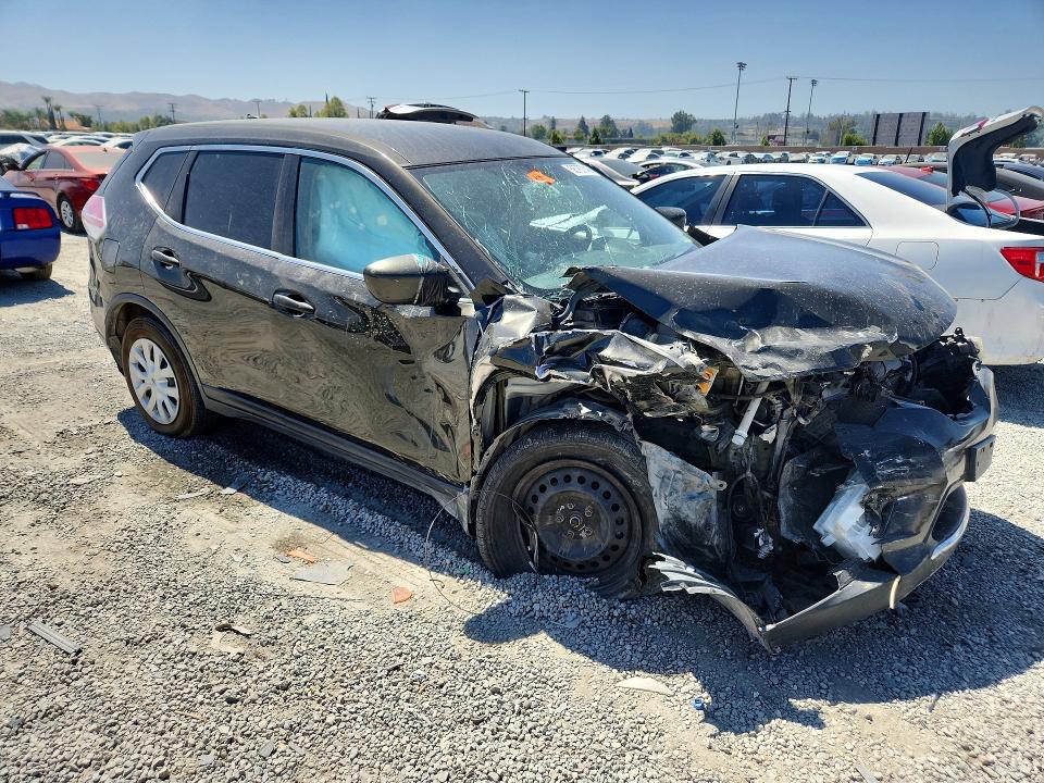 2016 Nissan Rogue VIN JN8AT2MT0GW003634 COPART salvage auction — FRONT END, CA - SALVAGE CERTIFICATE, sold $175 on 2026-07-22 (photo 4)