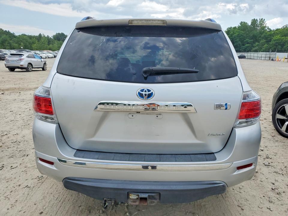 2013 Ic bus Highlander VIN JTEDC3EH5D2016600 COPART salvage auction — WATER/FLOOD, Va - Cert Of Title-Flood, sold $2,150 on 2026-07-08 (photo 6)