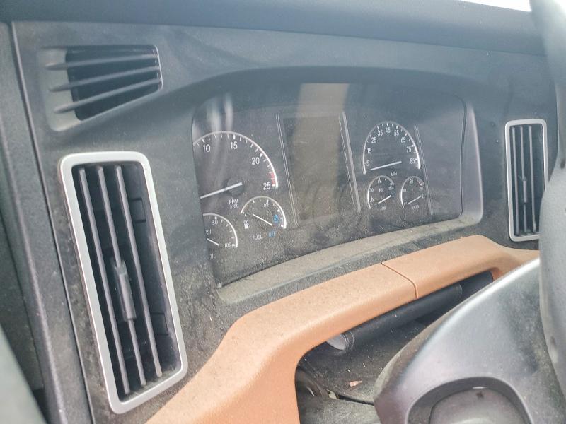 2024 Freightliner Cascadia 126 VIN 3AKJHHDR5RSVB0689 COPART salvage auction — FRONT END, AZ - CERT OF TITLE - SALVAGE, sold $35,250 on 2026-07-09 (photo 8)