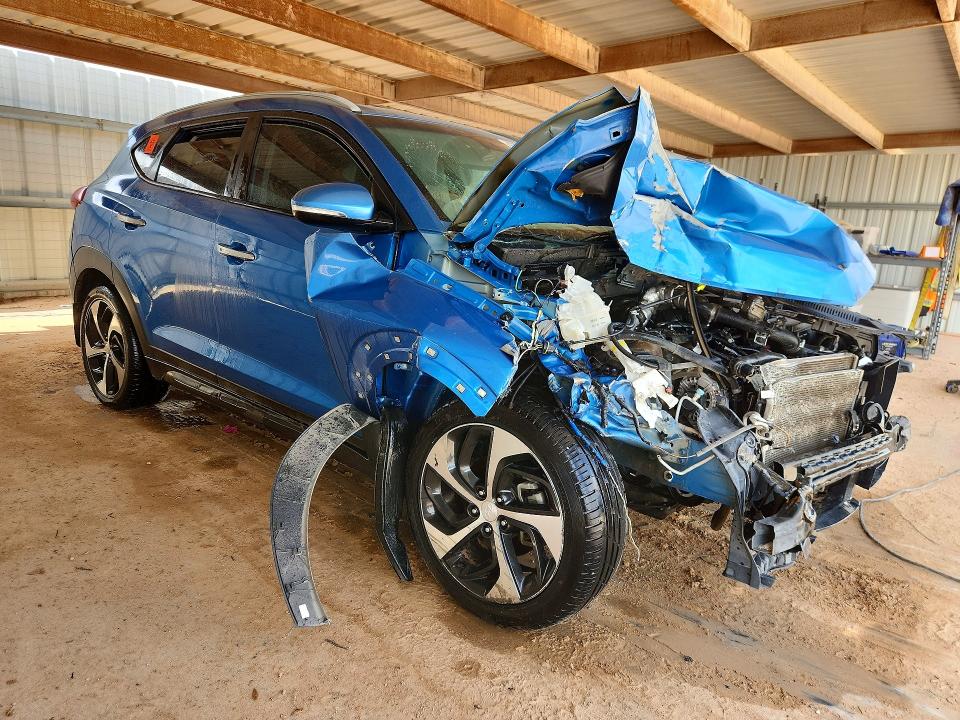 2016 Hyundai Tucson VIN KM8J33A20GU096336 COPART salvage auction — FRONT END, TX - CERTIFICATE OF TITLE, sold $600 on 2026-07-09 (photo 4)