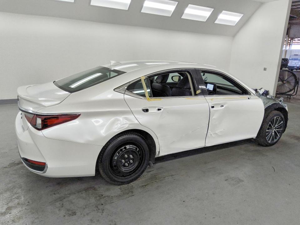 2024 Lexus Es 300h VIN 58ADA1C11RU052451 COPART salvage auction — FRONT END, Ca - Certificate Of Title, sold $15,500 on 2026-07-28 (photo 3)