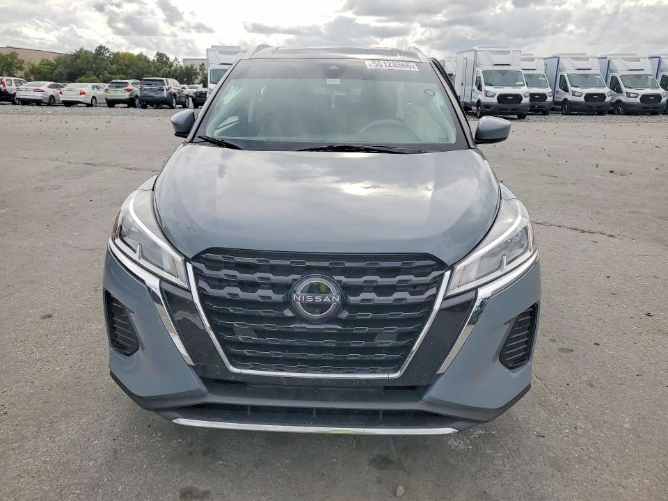 2022 Nissan Kicks VIN 3N1CP5CV4NL523399 COPART salvage auction — SIDE, Fl - Certificate Of Destruction, sold $1,700 on 2026-07-02 (photo 5)
