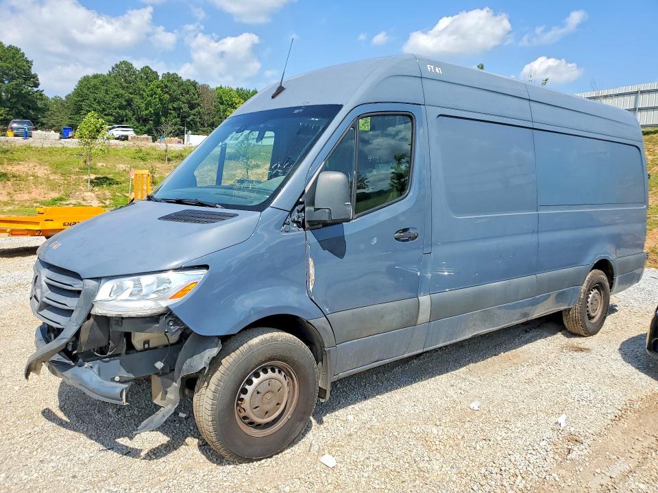 2019 Mercedes-benz Sprinter VIN WD4PF1CD7KP129516 COPART salvage auction — ALL OVER, GA - CERTIFICATE OF TITLE, sold $8,300 on 2026-07-28 (photo 1)