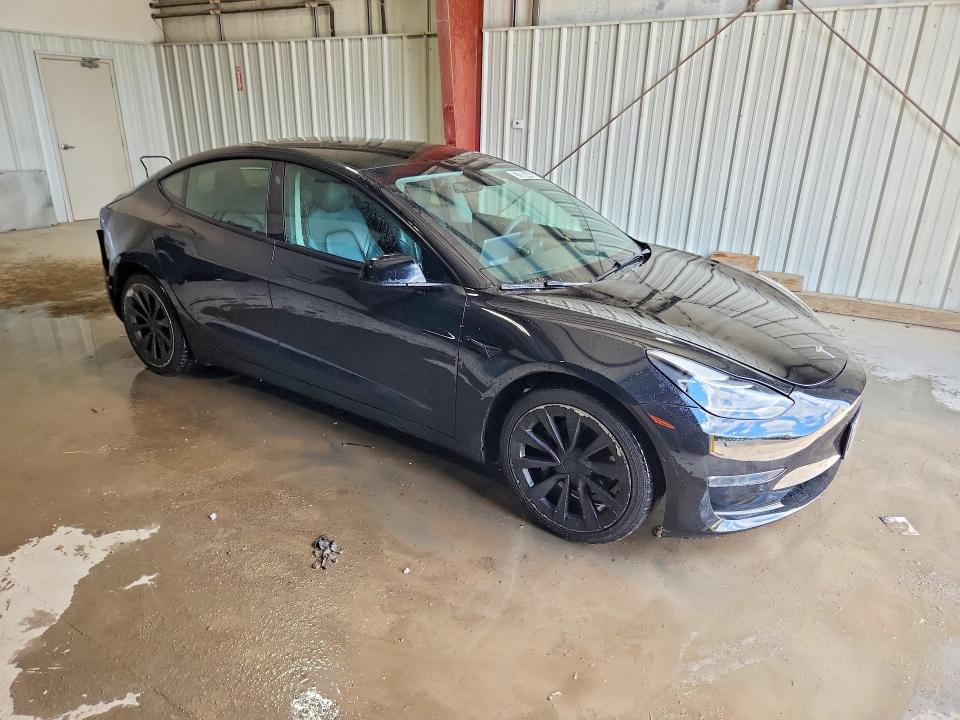 2022 Tesla Model 3 VIN 5YJ3E1EB9NF304936 COPART salvage auction — REAR END, Il - Certificate Of Title, sold $9,800 on 2026-07-06 (photo 4)