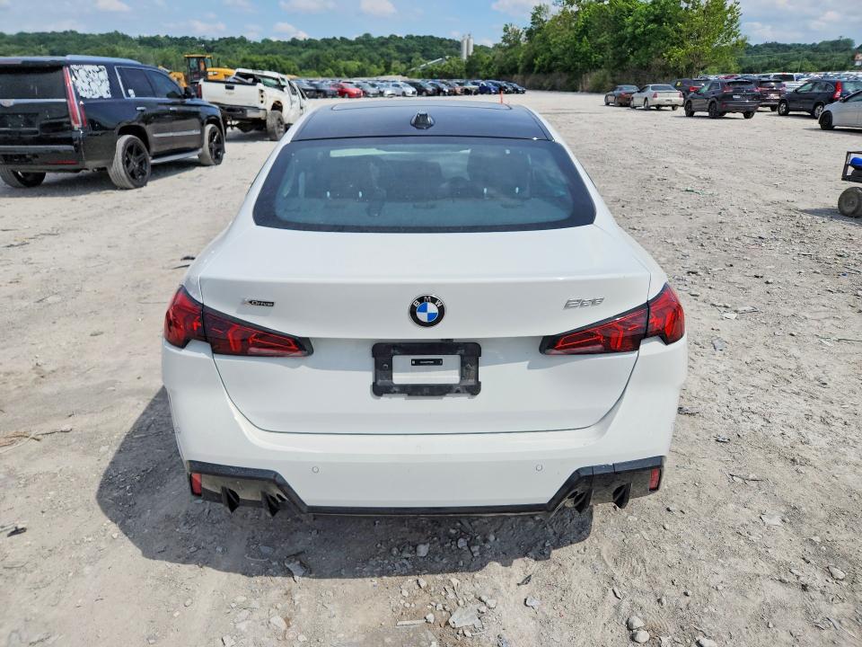 2026 BMW 2er VIN WBA23GG0XT7T82691 COPART salvage auction — SIDE, Il - Salvage Certificate, sold $9,700 on 2026-08-17 (photo 6)