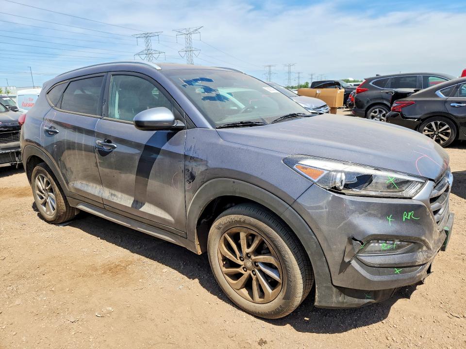 2018 Hyundai Tucson VIN KM8J3CA41JU752066 COPART salvage auction — VANDALISM, Il - Salvage Certificate, sold $3,050 on 2026-07-30 (photo 4)