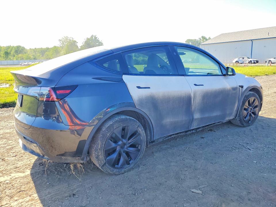 2025 Tesla VIN 7SAYGDEE0SF216612 COPART salvage auction — UNDERCARRIAGE, Oh - Cert Of Title-Salvage, sold $2,600 on 2026-07-16 (photo 3)