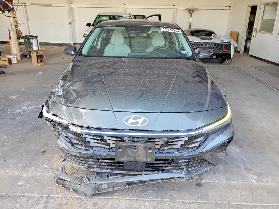 2025 Hyundai Elantra VIN KMHLP4DG2SU069805 COPART salvage auction — FRONT END, TX - SALVAGE VEHICLE TITLE (P), sold $150 on 2026-07-24 (photo 5)