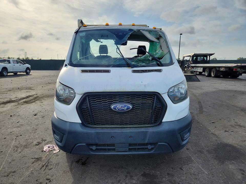 2021 Ford Transit VIN 1FDBW5Z86MKA84361 COPART salvage auction — REAR END, Fl - Certificate Of Title, sold $7,500 on 2026-07-29 (photo 5)