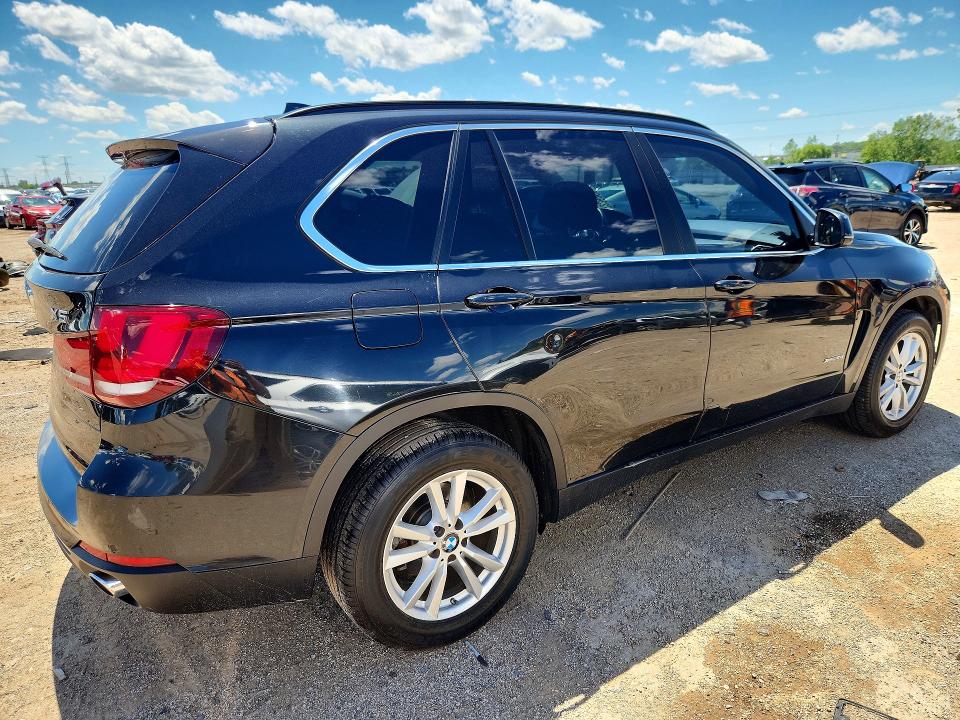 2015 BMW X5 VIN 5UXKR0C53F0K55884 COPART salvage auction — BURN, Il - Salvage Certificate, sold $2,600 on 2026-07-16 (photo 3)